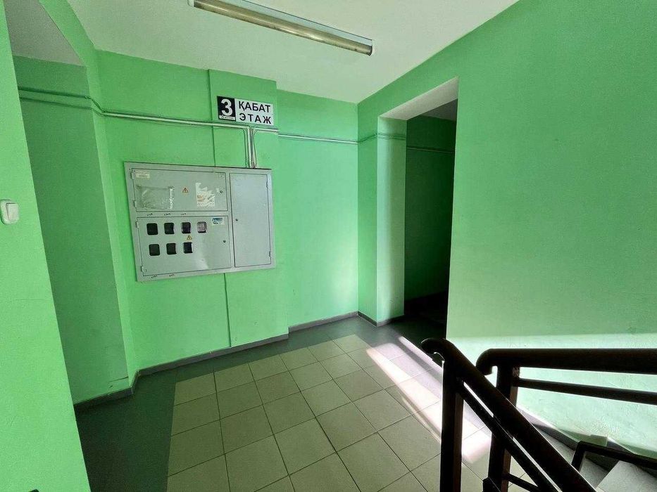 2-комн. квартира, 56.4м², 3/6 э р-н Алтын арман,  , д. 215