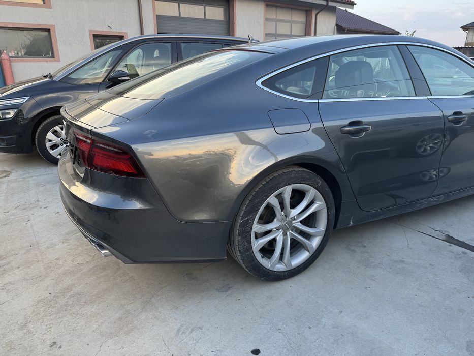 Vând Audi S7 4.0 TFSI V8 450 CP