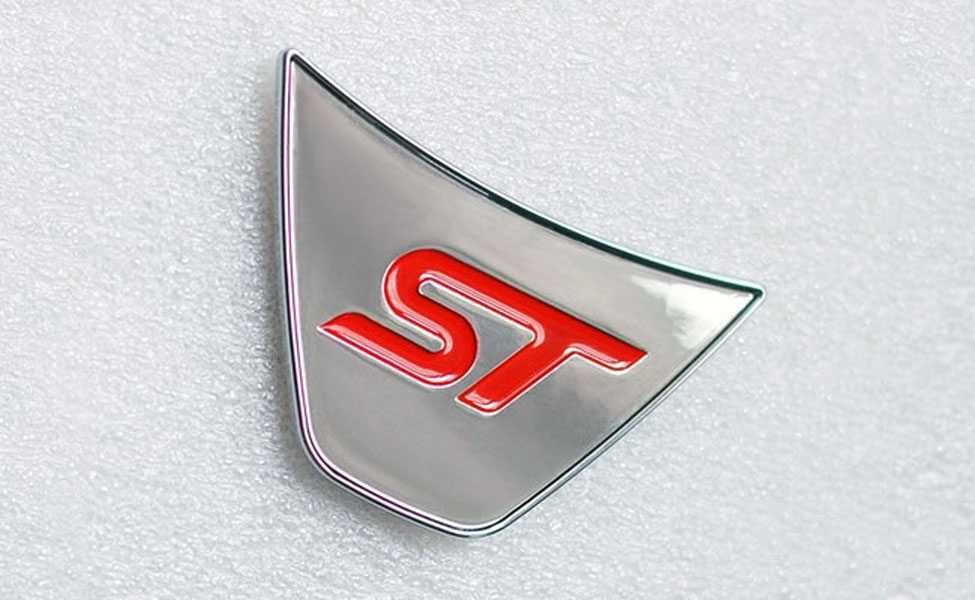 Ornament cromat spita volan inscriptionat „ST” - Ford Fiesta