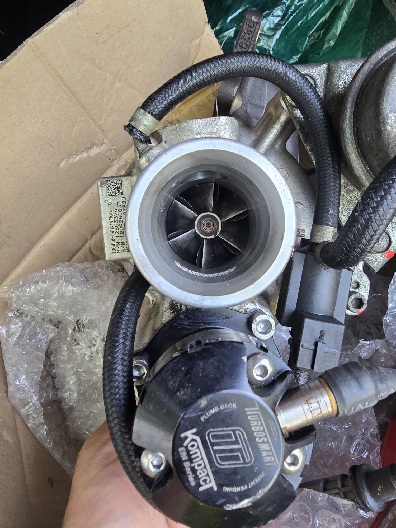 Турбо с blow off turbosmart за Инсигниа 2.0 т. Бензин facelift
