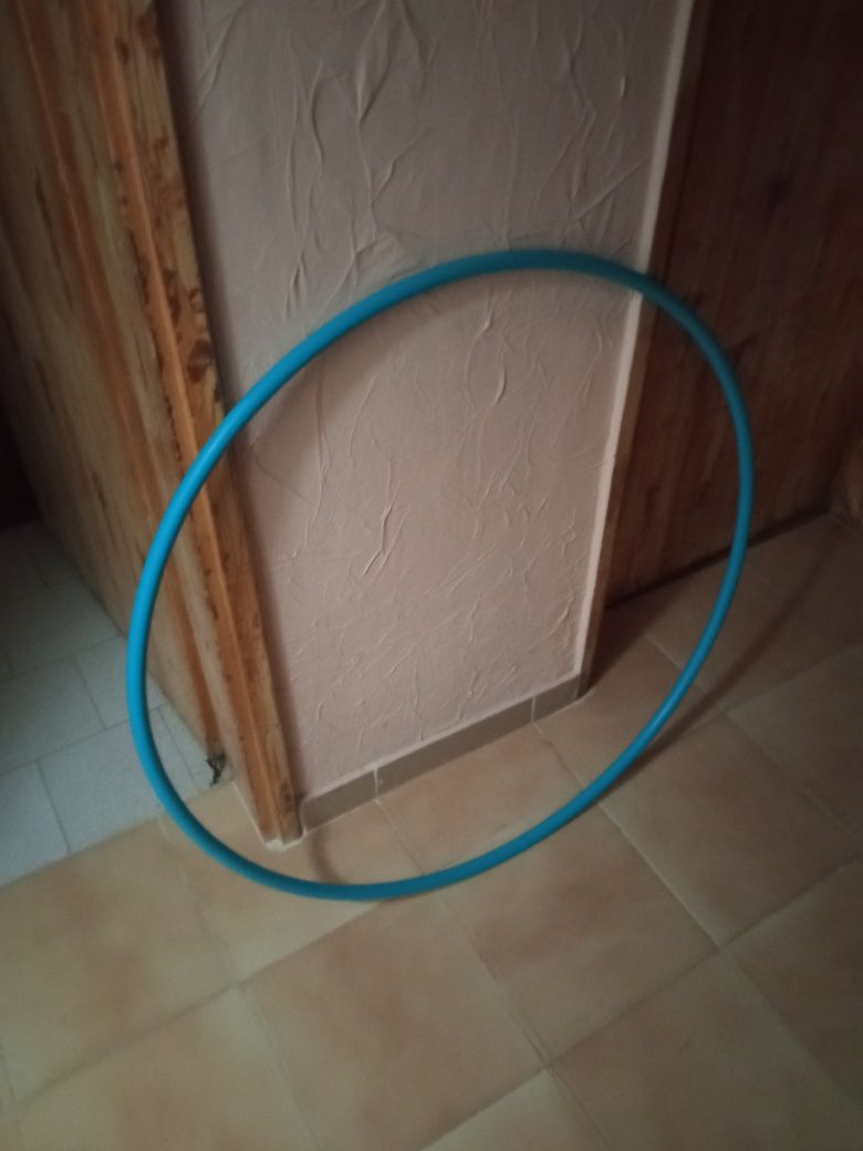 Обръч за художествена гимнастика
