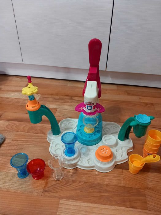 Машина за сладолед Play-Doh