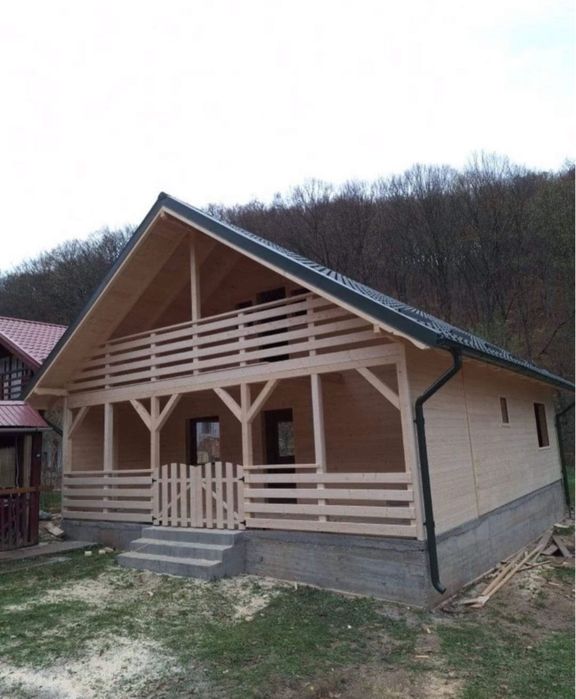 Vindem cabane tip casa sau Aframe la cheie