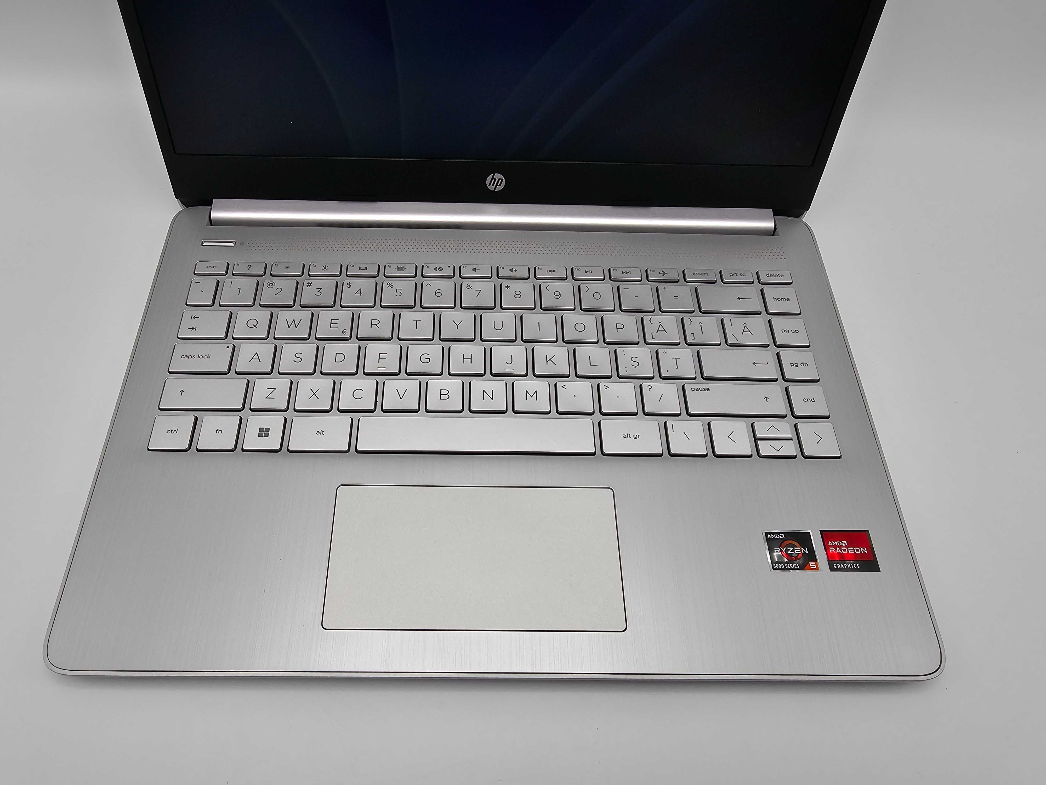 Laptop 14" HP 14s-fq2010nq  SilverAMD Ryzen 5 5625U 8GB RAm 256GB SSD