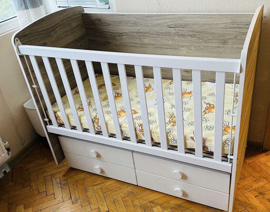 Бебешка кошара 60x120 см + чисто нов матрак
