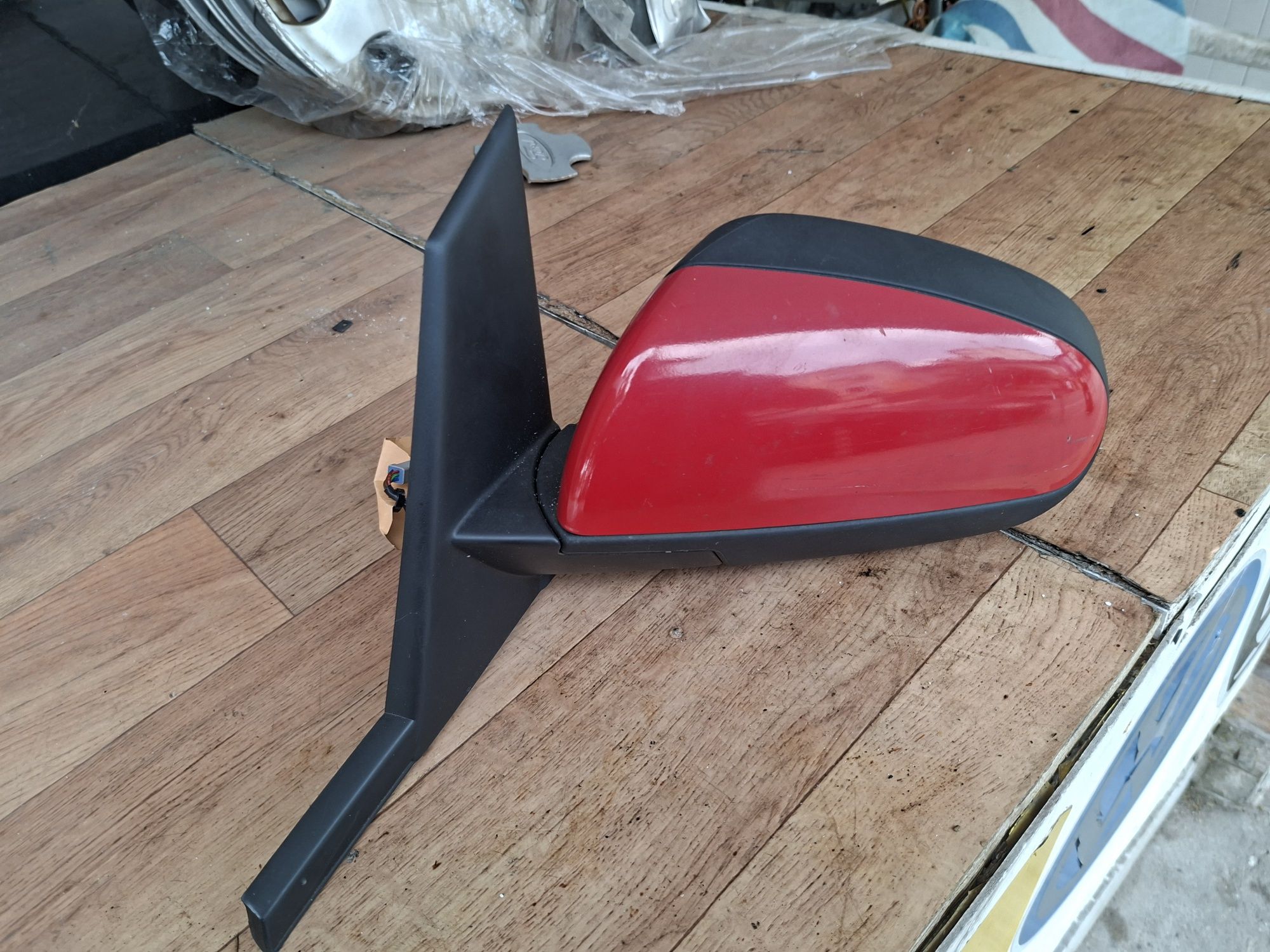 Оригинално огледало  Mitsubishi Colt 05/2012г. Ляво ел.