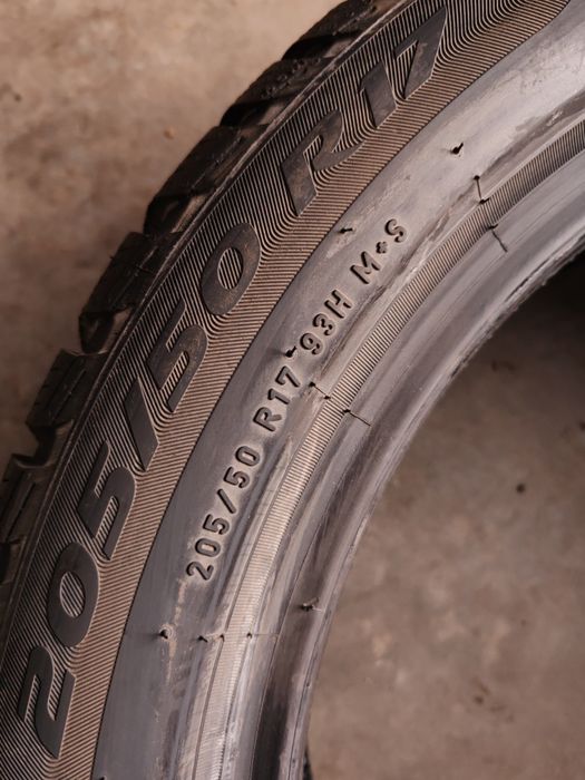 205 50 R17 iarna Anvelope Cauciucuri Pirelli noi 8mm