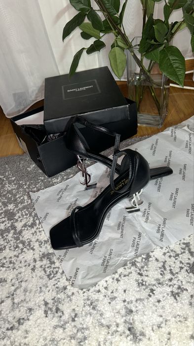 Sandale si Pantofi Ysl piele pe comanda