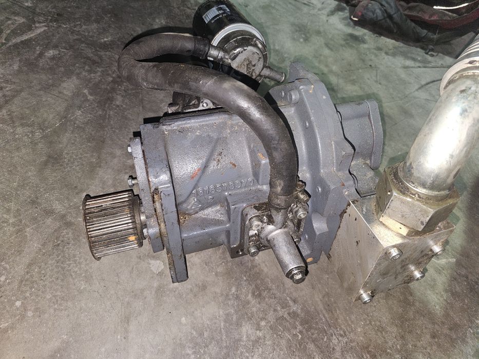 Compresor aer 1616 5789 82 / 1616578982  Putzmeister m740dbs