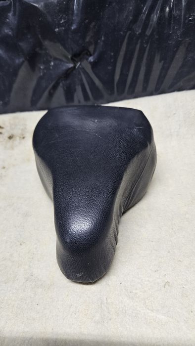 Велосипедное сиденье