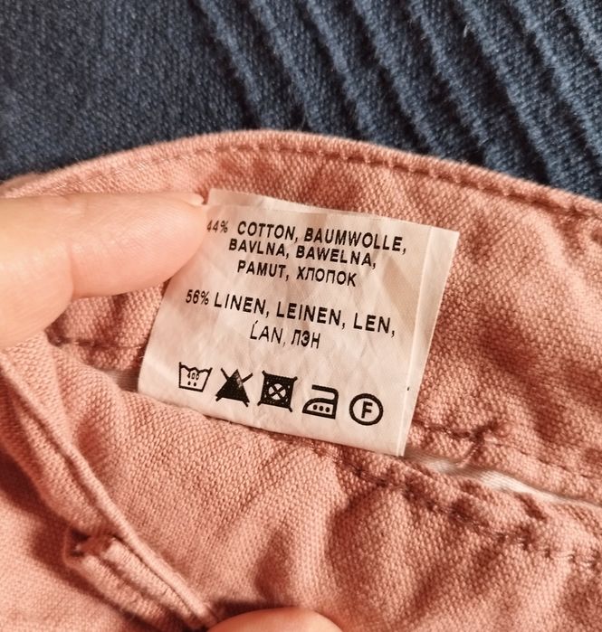 Pantaloni scurți noi, damă roz mărimea 36/38