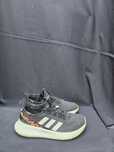 Adidasi adidas kaptir