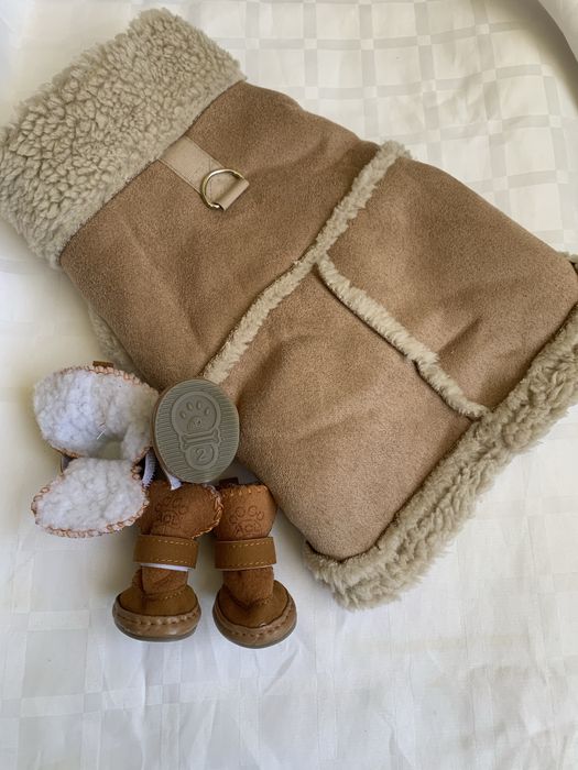 Комплект топъл елек и ботушки за кучета