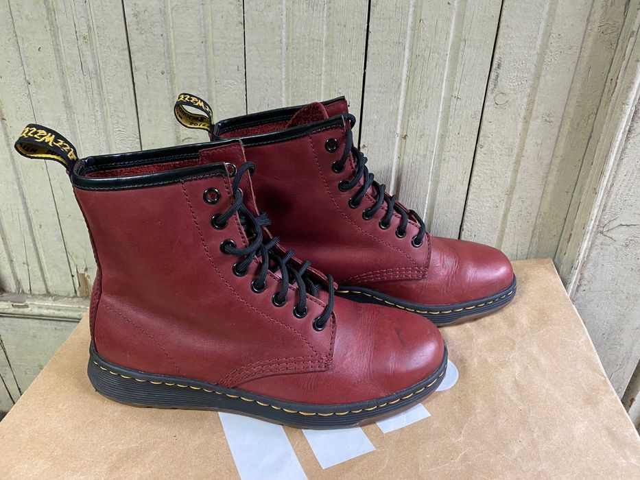 ''Dr. Martens''оригинални кожени боти 38 номер