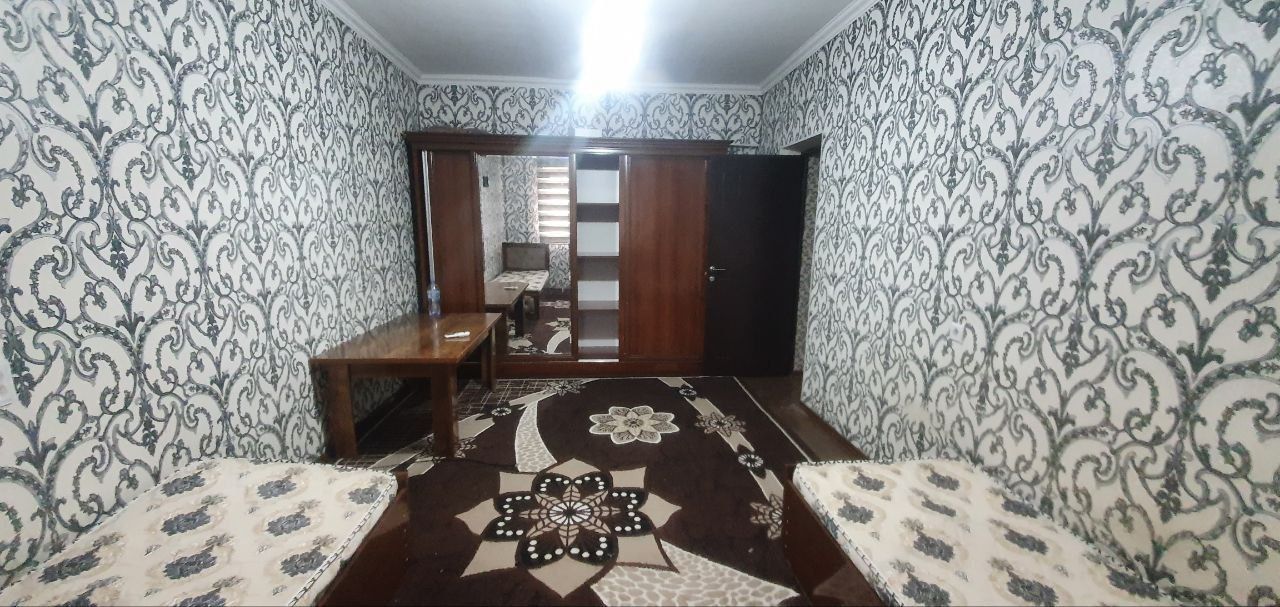 Фаргона Шахар Хокимяти аркасида