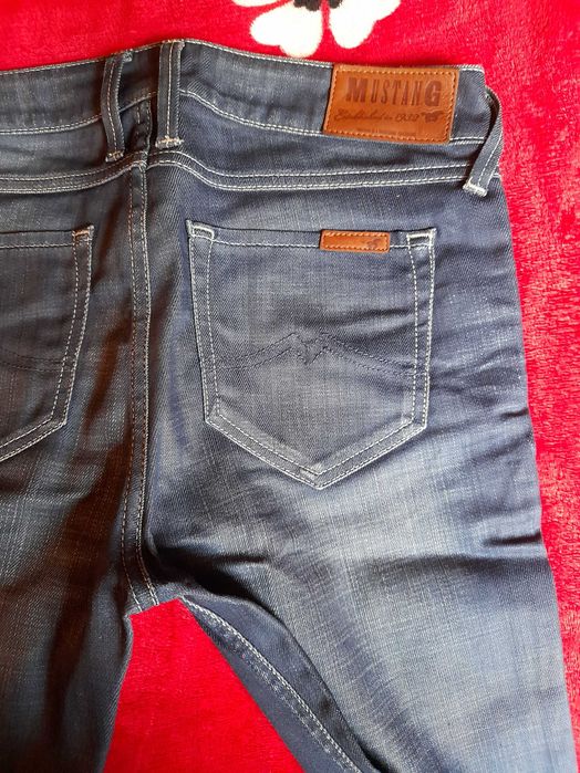 Blugi dama, jeans skinny marca Mustang bleumarin, marimea 36 S- ca noi