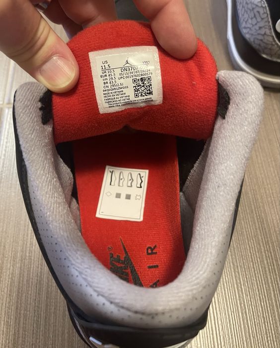 Jordan 3 Black Cement impecabili