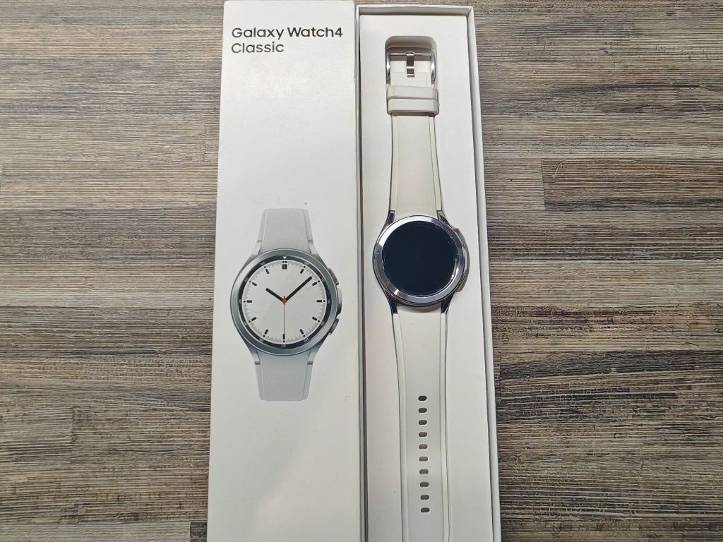 Samsung Galaxy Watch 4 Classic 42mm Silver