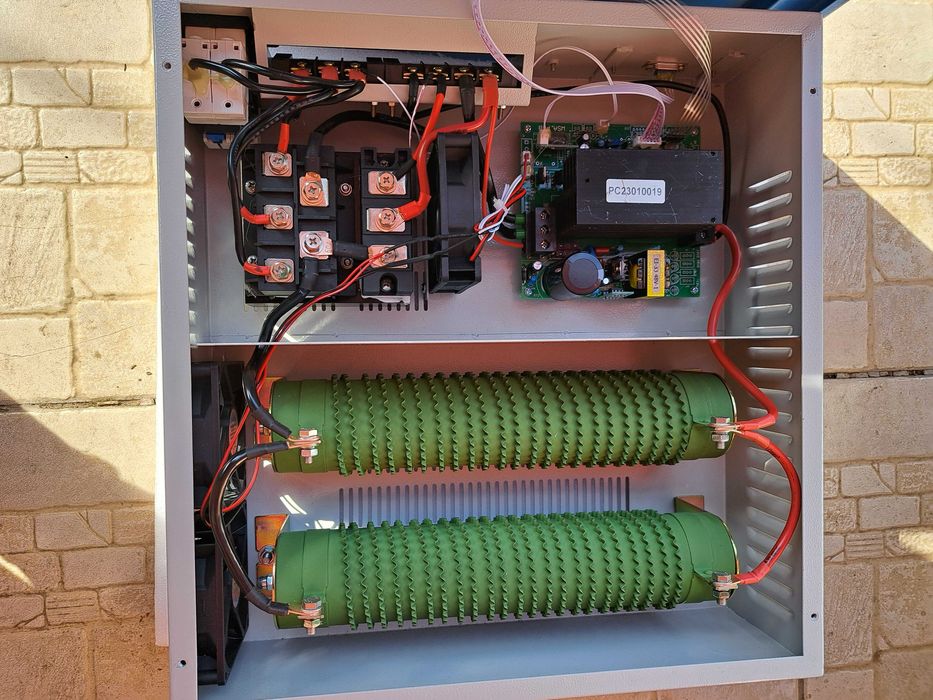 Controler eolian 24V sau 48V 700W- 2000W