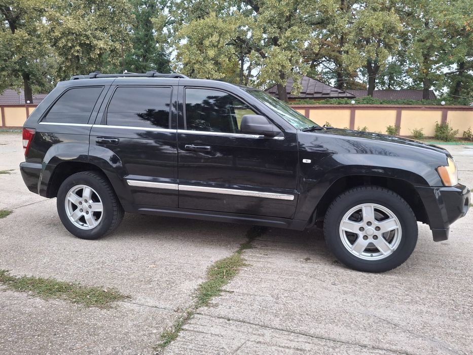 Jeep Grand Cherokke- Limited- 3.0L CRD- 220 Cp