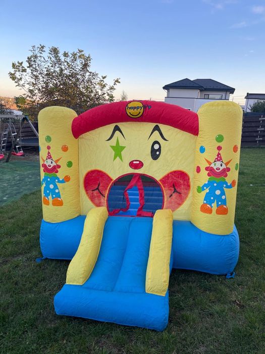 Loc de joaca gonflabil