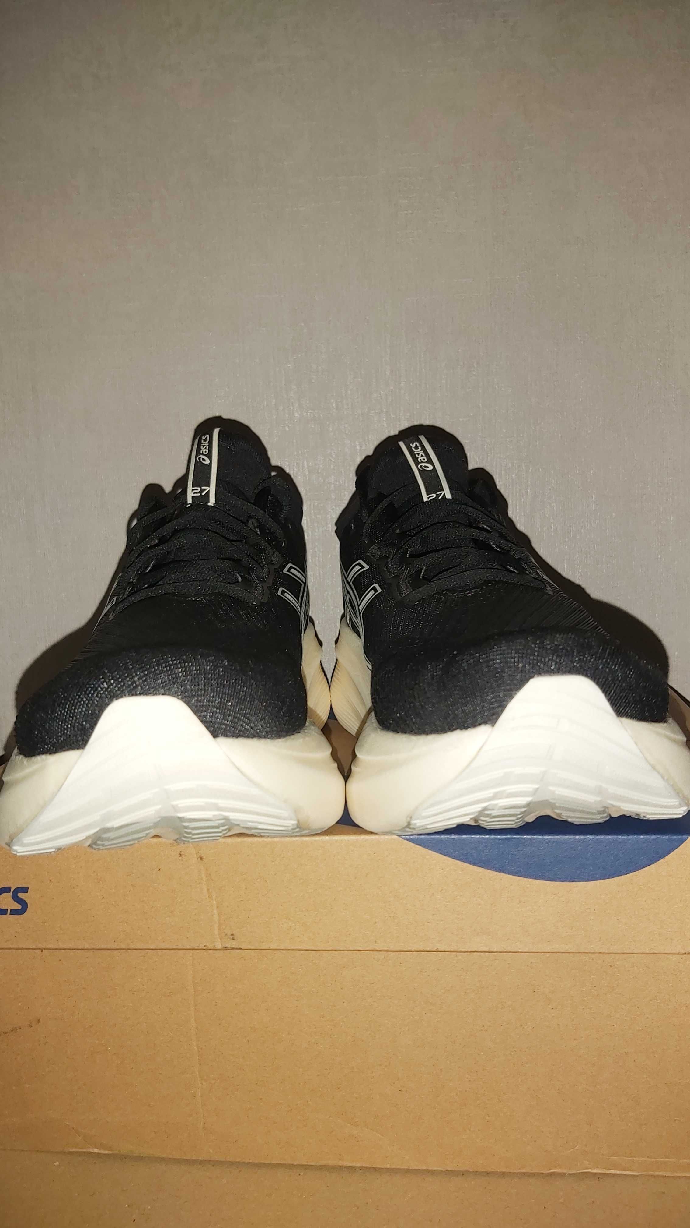 Asics Gel-Nimbus 27 - Номер 43 1/2