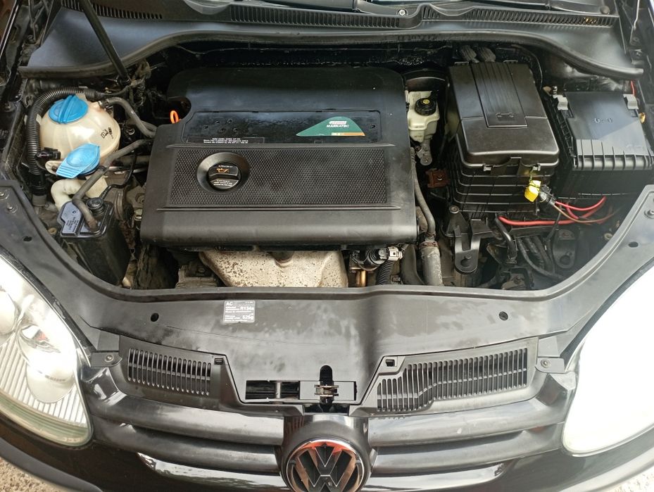 Golf 5 an 2005/1.4  de vanzare