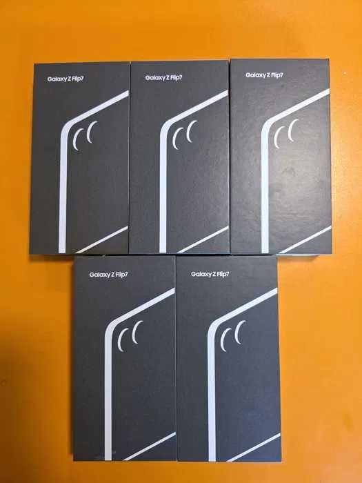 Samsung Z Flip7 256gb 12gb ram Red resigilat factura garantie Samsung