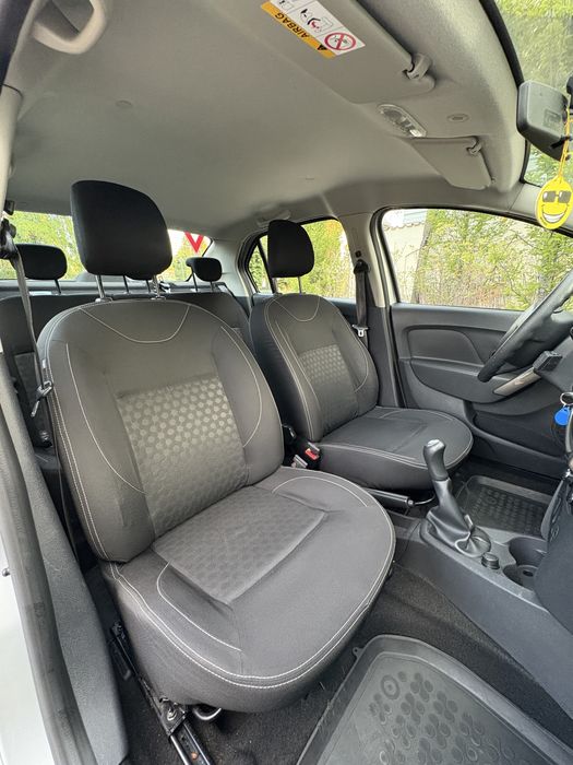 Dacia Logan 2014 1.2MPI Laureate Primul Propietar de Nouă
