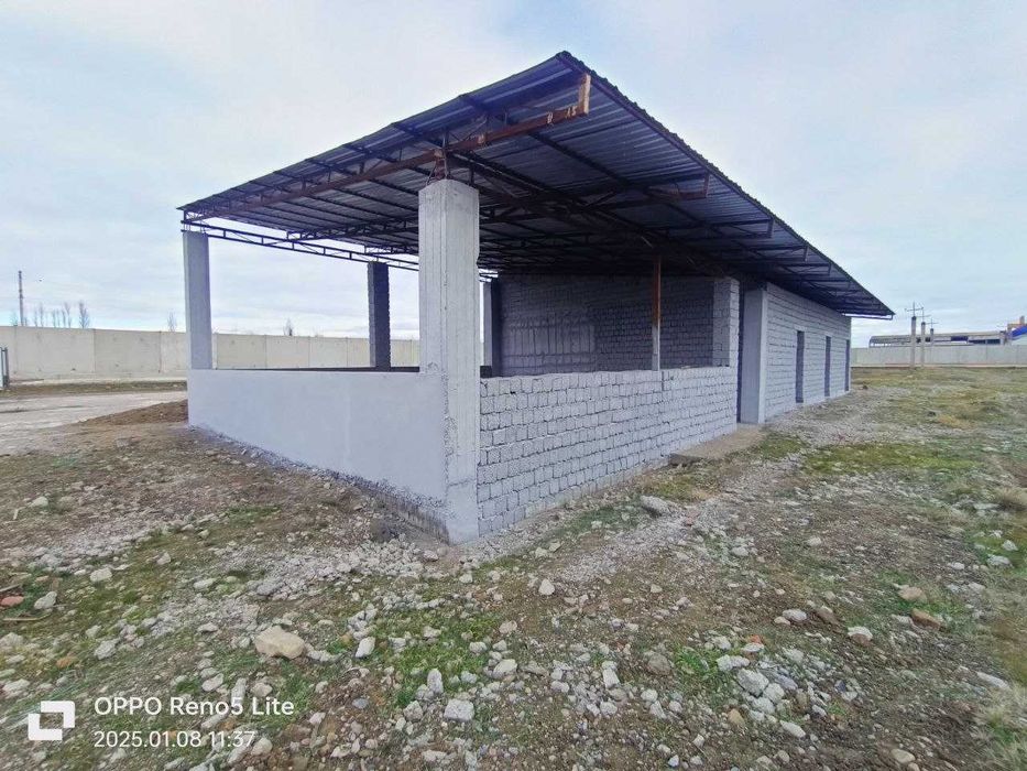 ЧИНОЗ шахрида 0,99 га ер участкаси сотилади!