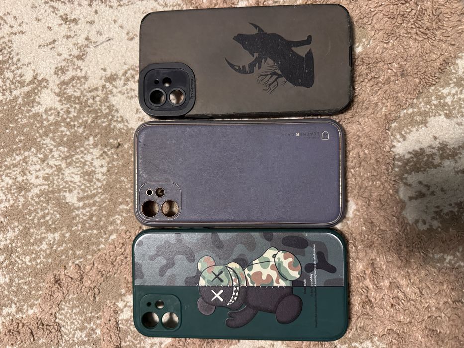 Телефон Iphone 11 черен 64 гб