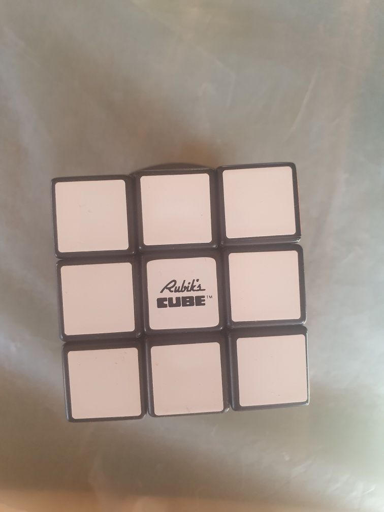 Оригинални кубчета Рубик