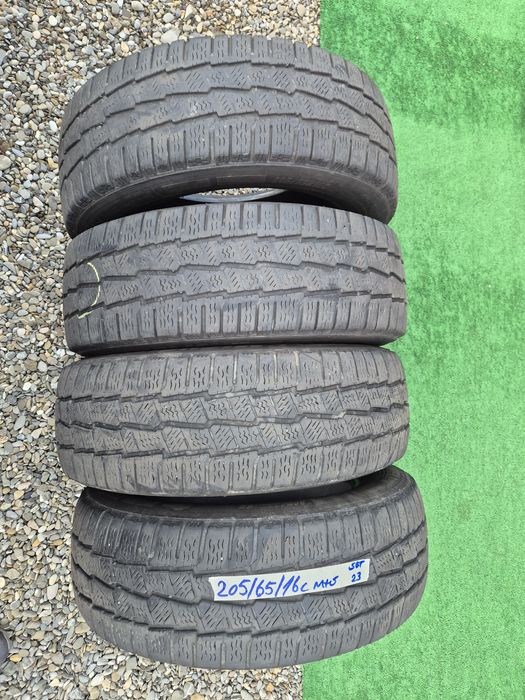 Vând cauciucuri 205/65/16 C M+S set complet dot  27/2023 //Michelin//