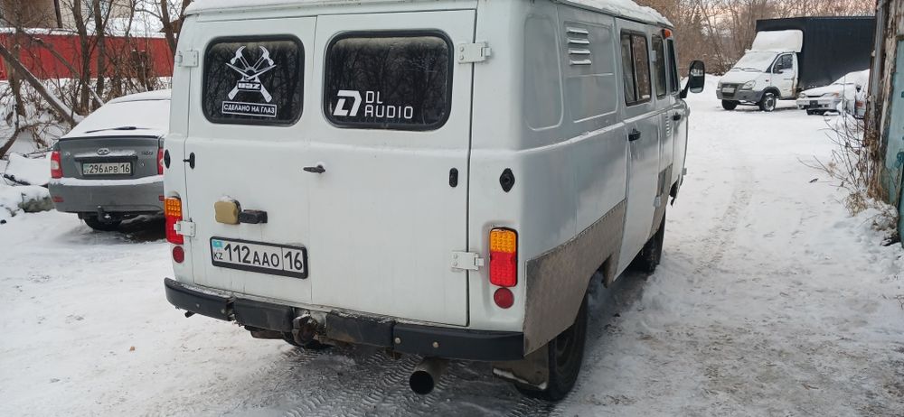 Уаз 3909 буханка