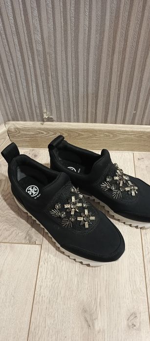 Продам брендовую обувь Tory burch 39 размера