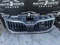 Grila centrala bara fata Skoda Octavia 3 nonfacelift 2013/2014/2015