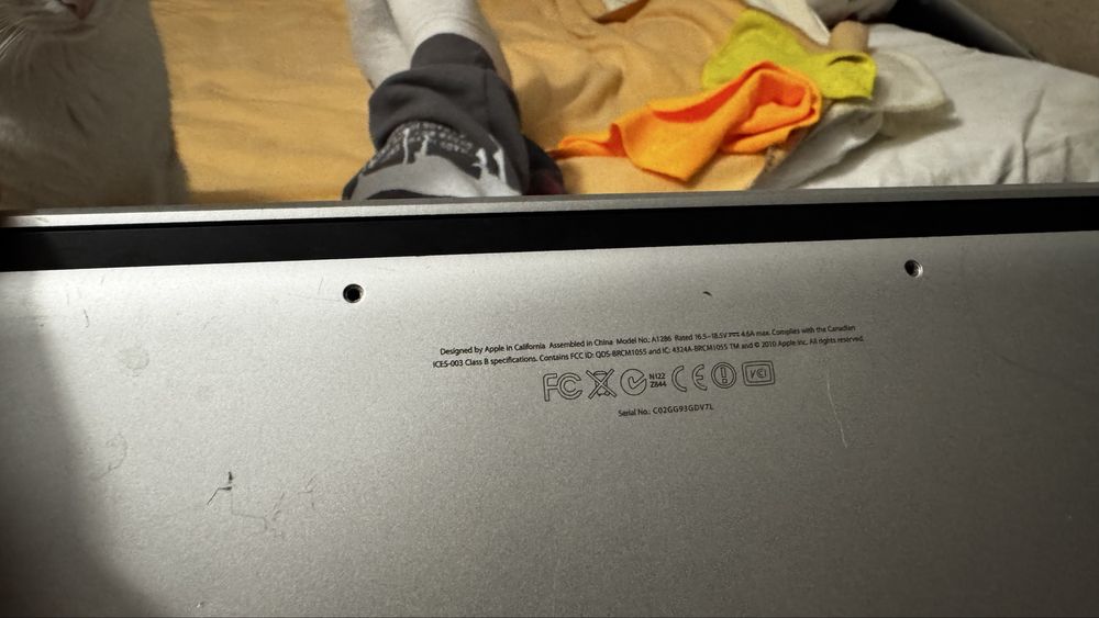 Apple MacBook pro 2011 A1286