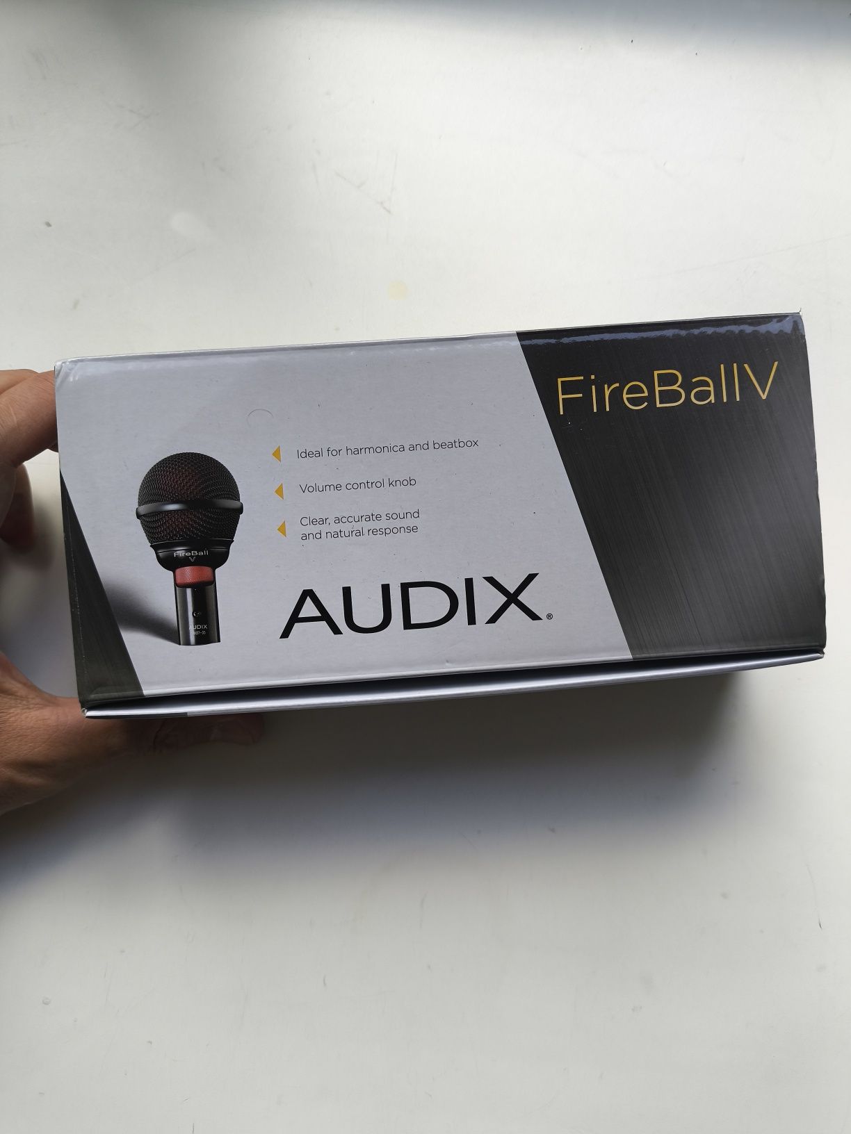 Микрофон Audix V fireball.