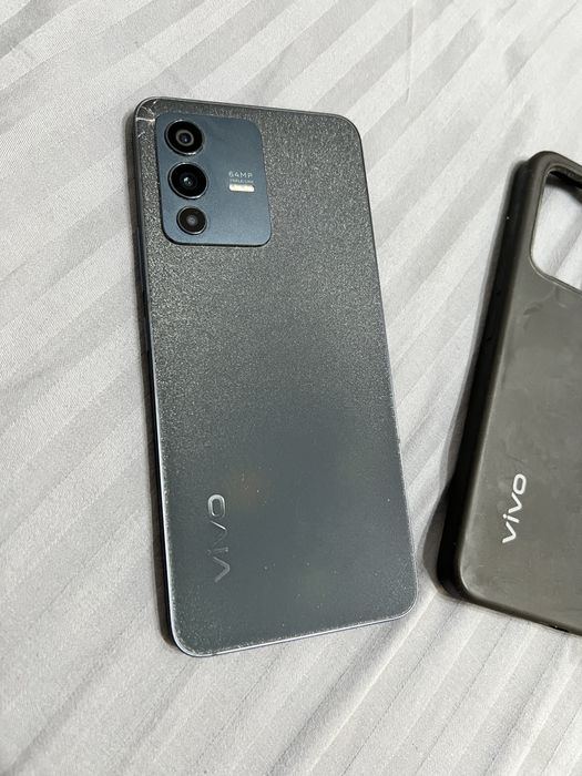 Продам Vivo V23 5g