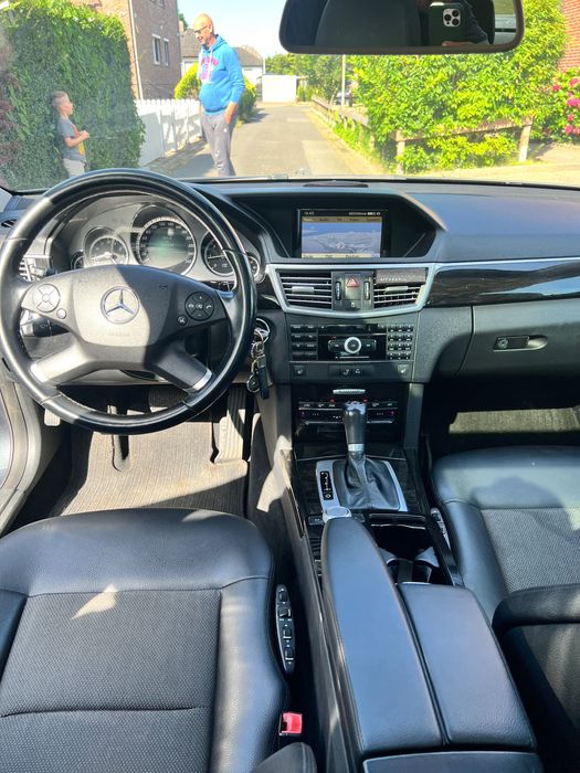 Mercedes Benz E250 CDI Avantgarde