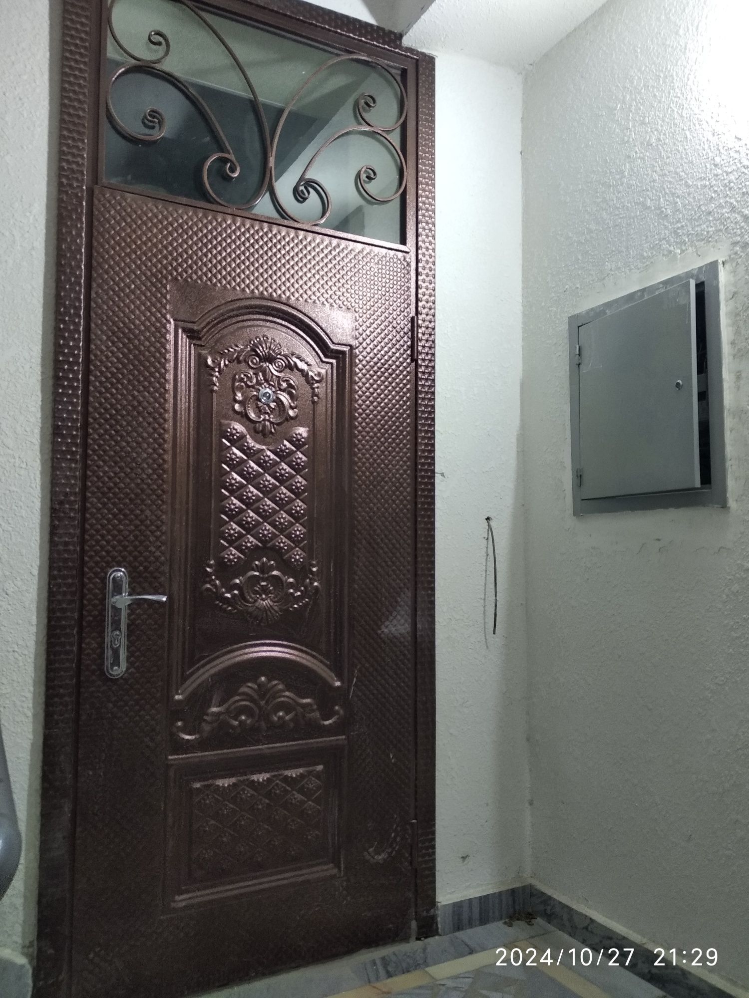 Srochno 2 xonali yangi domdan yangi remont