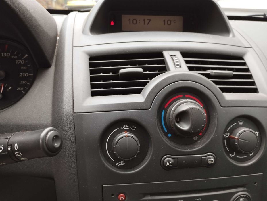 Рено Меган 2 комби