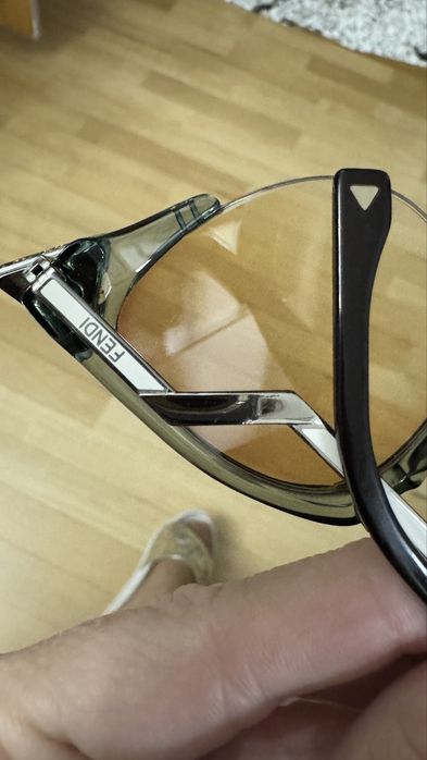 Fendi ochelari  cat Eye