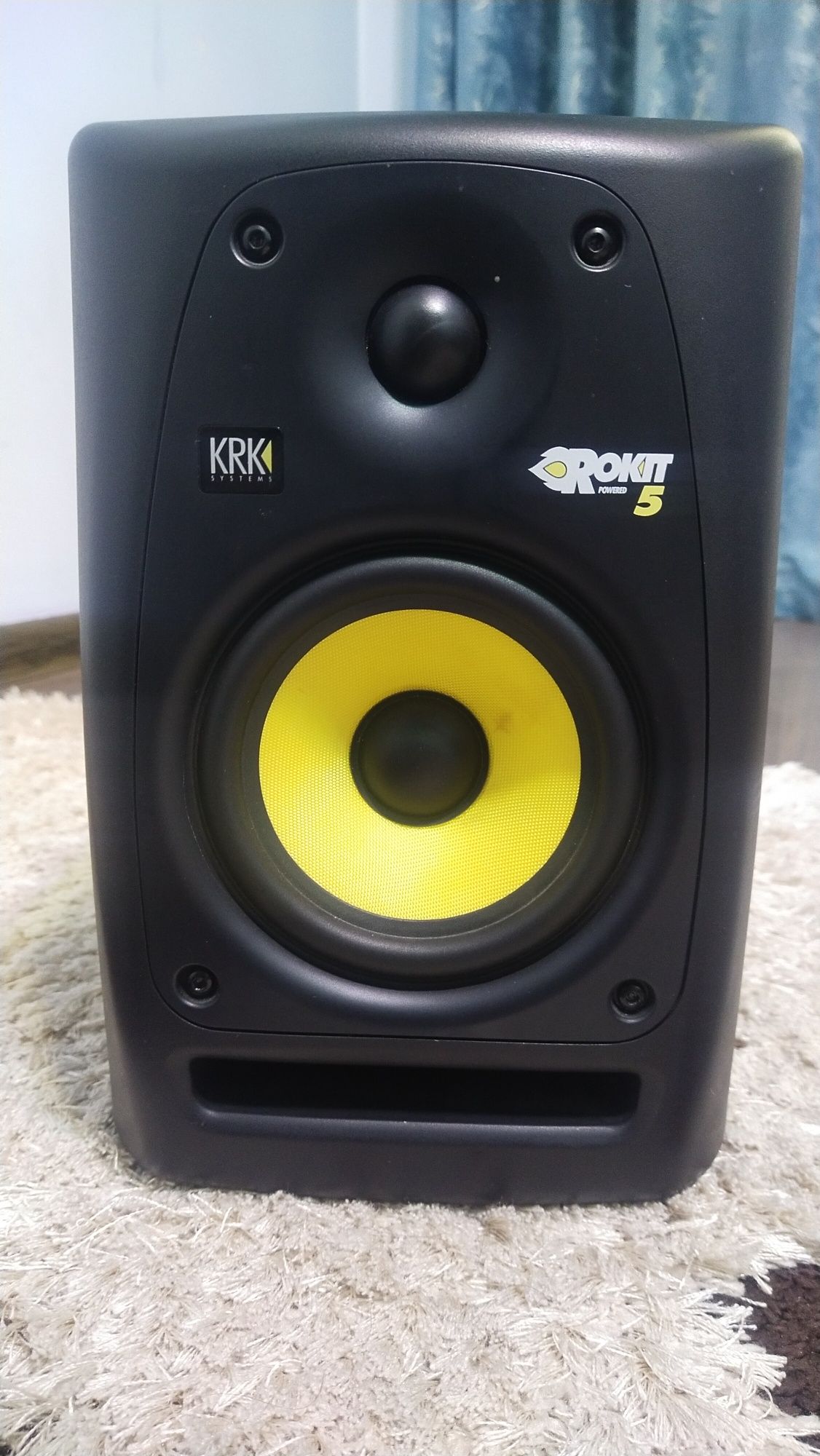 Студийный монитор KRK Rokit 5