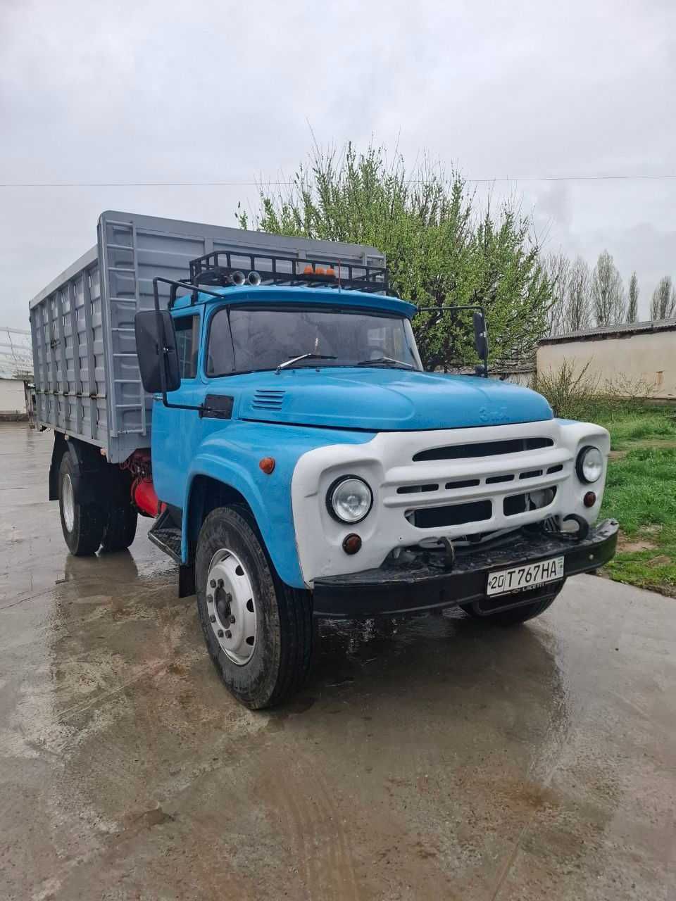 Тош, тупрок, кум,кампот етказиб бериш хизмати бор.
