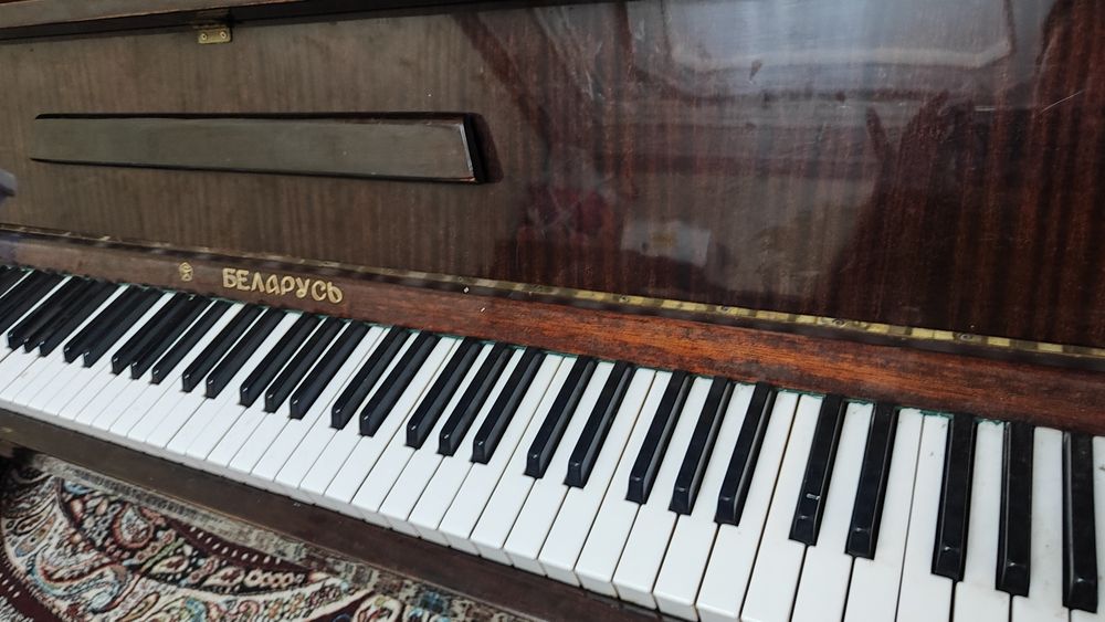 Продаётся пианино