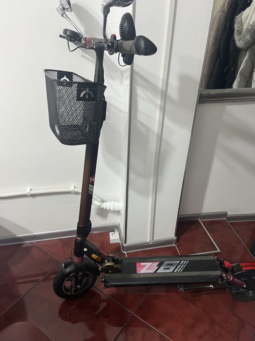 Trotineta electrica Z8 plus