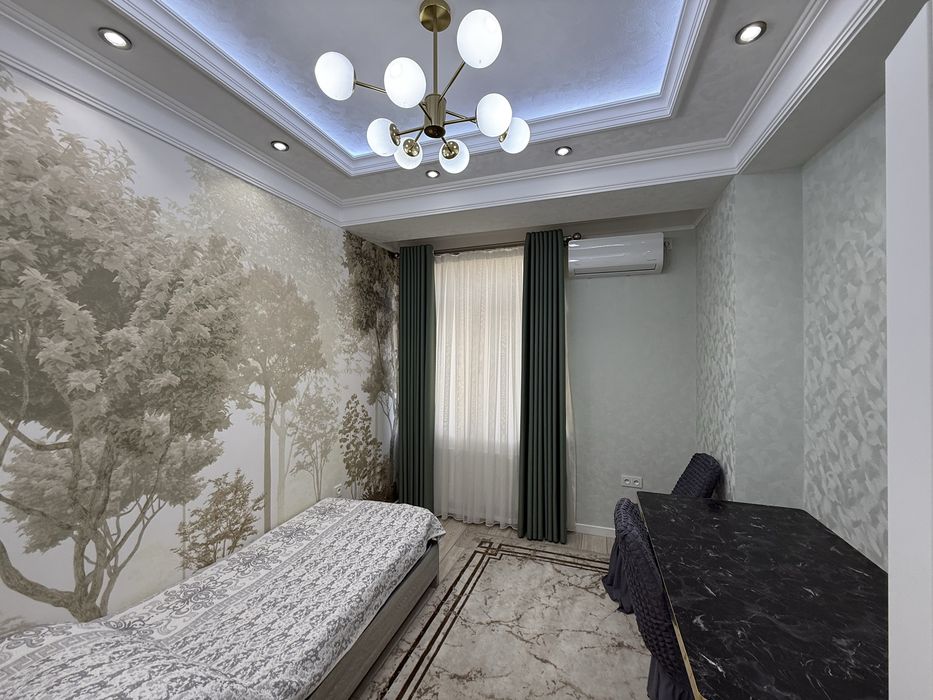 Юнусабад 2-й квартал Новостройка 4 комнатная 3 этаж, 111м2. Авторская