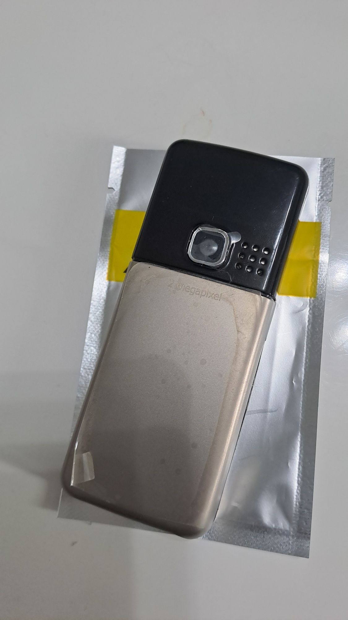 Vând Nokia 6300 bun