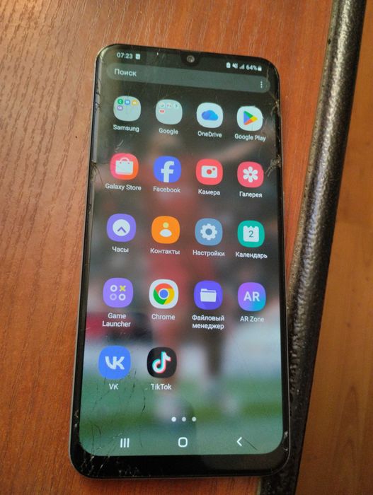 Samsung A30 Продам